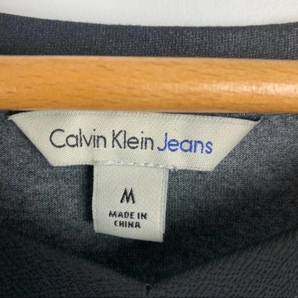 Calvin Klein Gray & Black V Neck Blouse - Picture 3 of 3